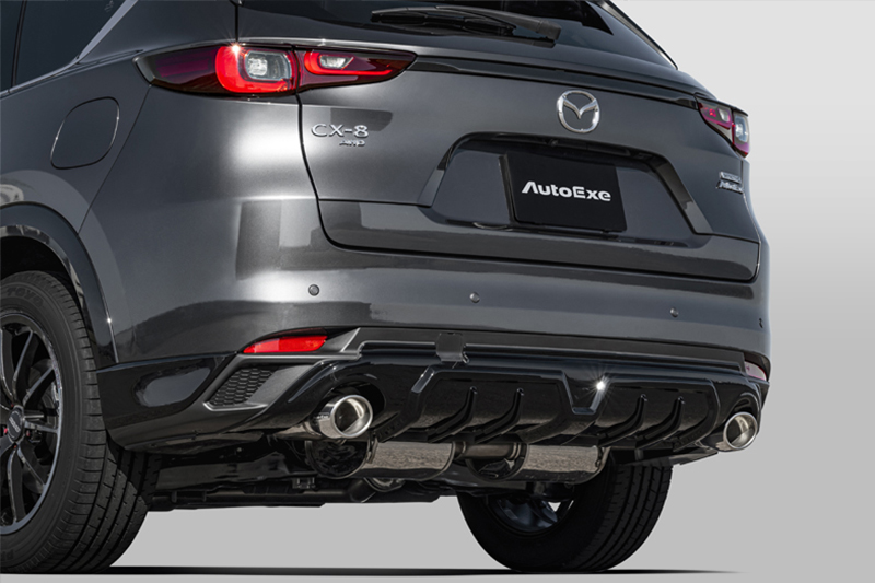 Mazda CX-8 Belakang Di Bawah Spoiler