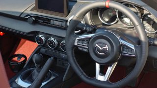 オートエクゼ　ND ロードスター　スポーツステアリング　メンテナンスDVD付 グレーステッチ”ND用ステアリングセットを限定生産。 | AutoExe