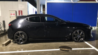 マツダ3　オートエクゼ ダウンサス　MAZDA3　AutoExe マツダ3 オートエクゼ ダウンサス MAZDA3 AutoExe マツダ MAZDA3