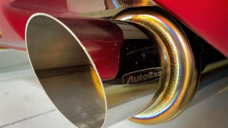 スラッシュカットの一本出しがカッコいい！ | AutoExe マツダ車
